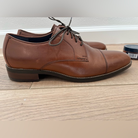 Cole Haan British Tan Cap Toe Derby/Blucher Lace Ups 9.5 - Picture 2 of 6